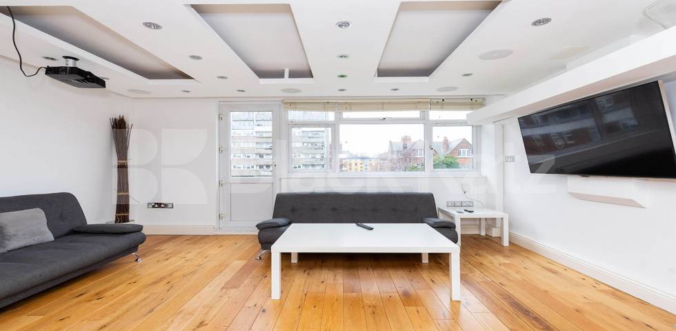			VIRTUAL TOUR AVAILABLE!, 4 Bedroom, 2 bath, 1 reception Apartment			 Weymouth Terrace , HOXTON - SHOREDITCH
